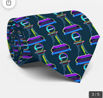 Chess paun tie