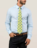 Hockey player tie yellow blue